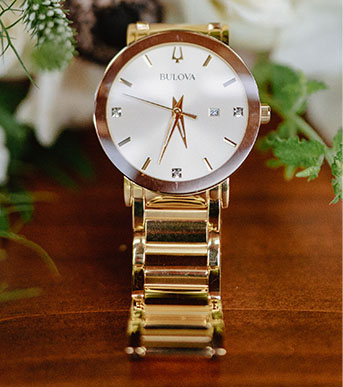 Timeless Wedding Gift: Luxury Watch