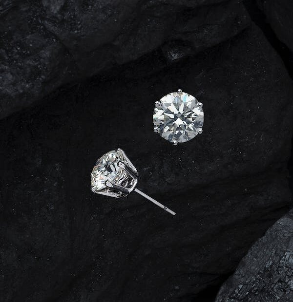 Elegant diamond stud sizes for timeless sophistication